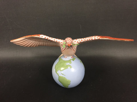 Peace Dove Figurine in Herend's Signature Fishnet Pattern
